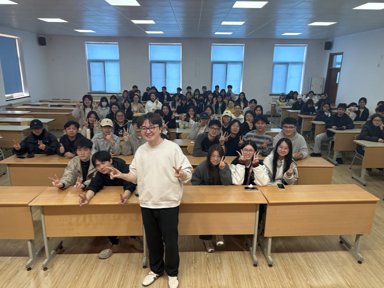 6090871d4738ac247f034727a64786b